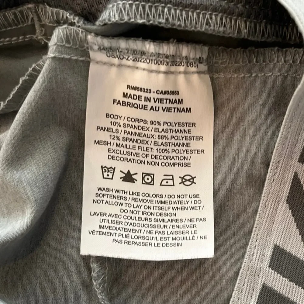 Nike Dri-Fit‎ Flex 8” Training Athletic Shorts Size Small Iron Gray Lightweight